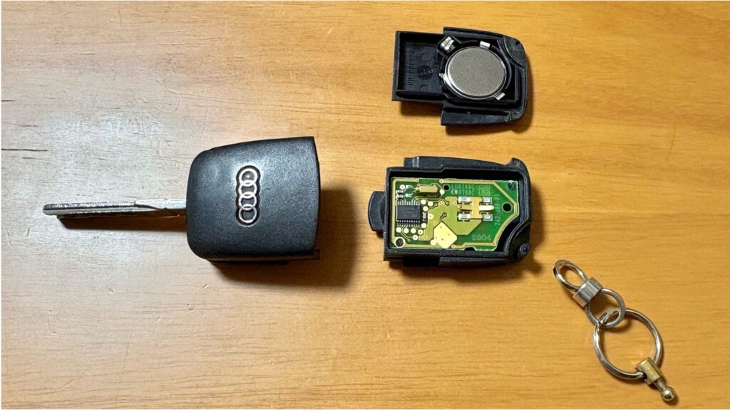アウディA3(8P)のキーレス