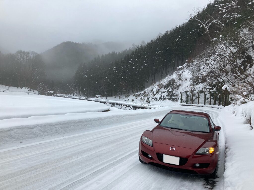 RX-8と雪道